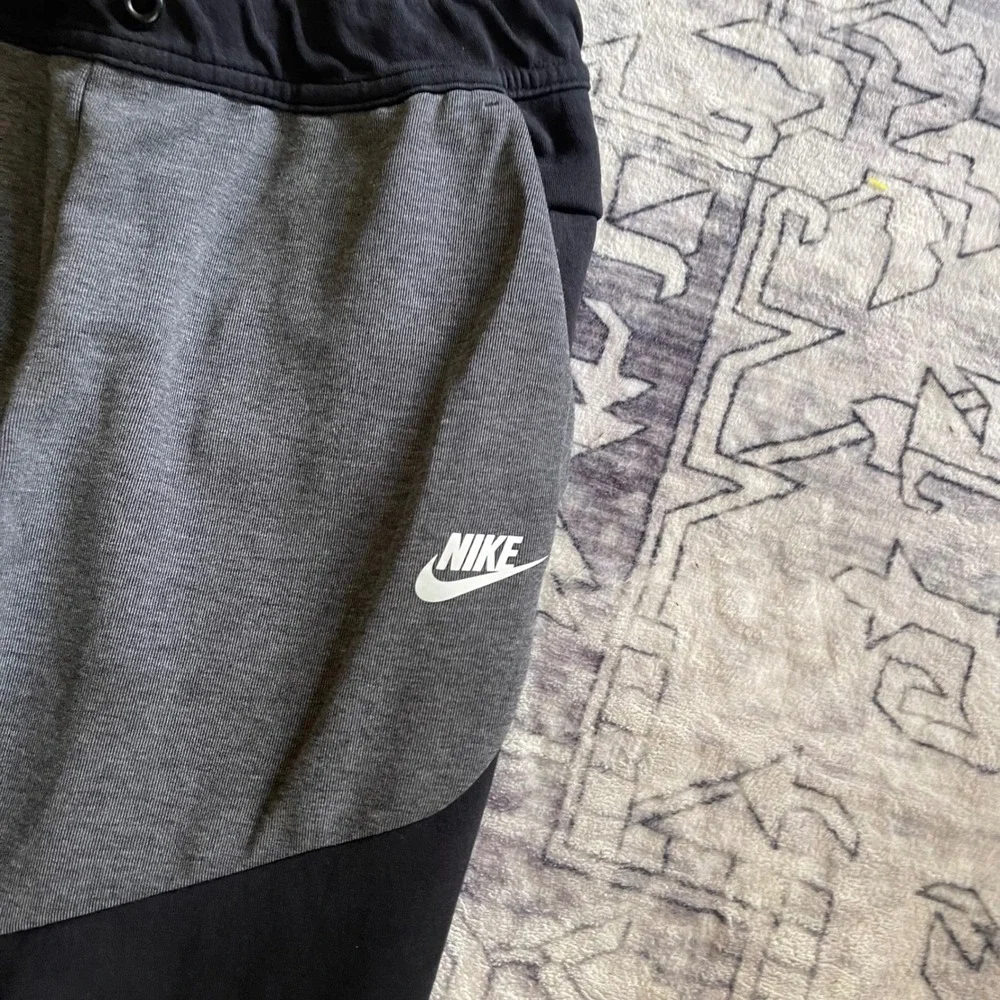Nike tech fleece